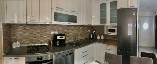 Nikos Apartament