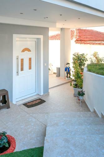 Loridis View Apartments