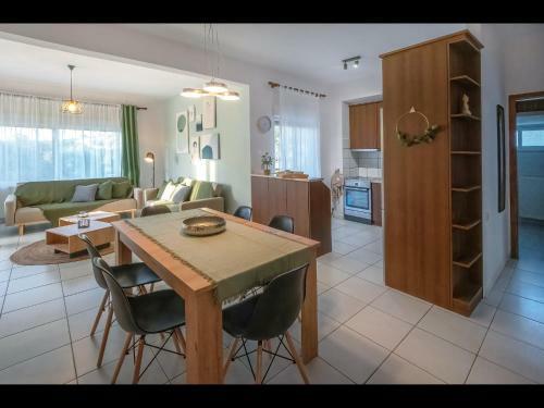 Omalia Apartment