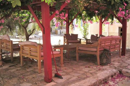 La Casa Rossa (ground Floor Studio)
