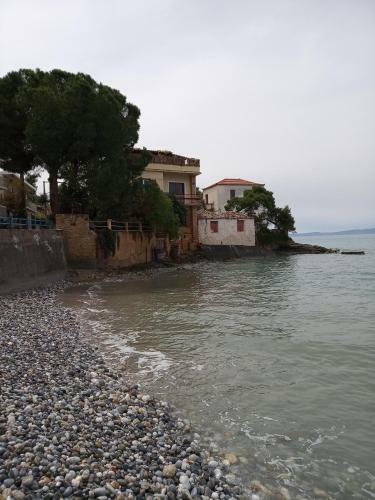 Nikos Panagiotareas House