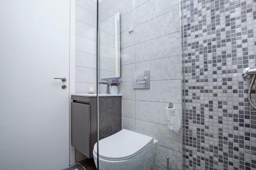 Athena Luxury Apartments