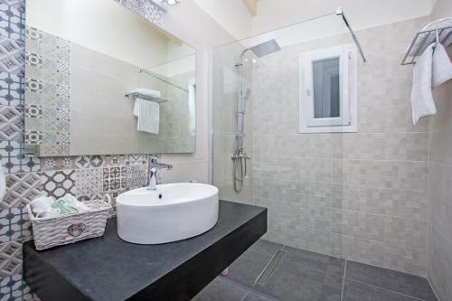 Athena Luxury Apartments