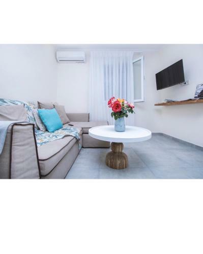 Athena Luxury Apartments