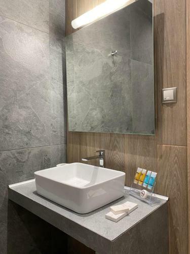 11 Luxury Apartments
