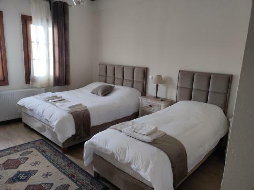 Hostal Nuca Guesthouse
