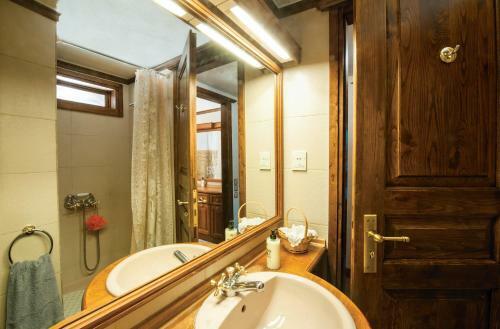 The Fountainhead Pelion