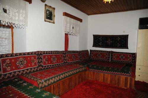 Panoraia's Traditional House
