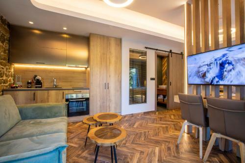 Adryades Luxury Apartments