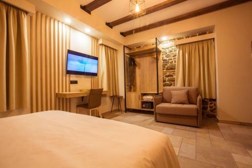 Adryades Luxury Apartments