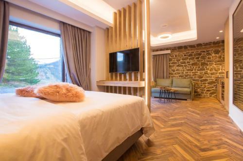 Adryades Luxury Apartments