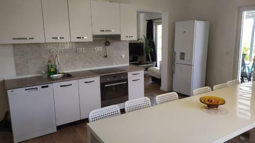 Villa Holiday Home "marinka"