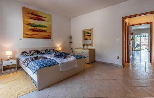 One-bedroom Apartment In Pavicini