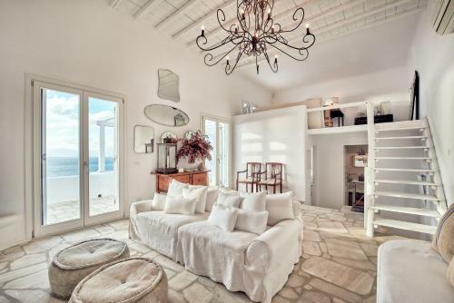 Michaelangelo Villa