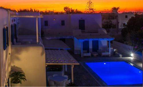 Olive Tree, Mykonos Town 2brm Apartment With Pool