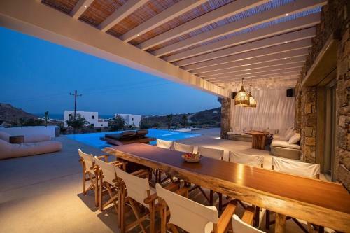 Mardazur Luxury Villa