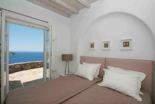 The Rock Villa
