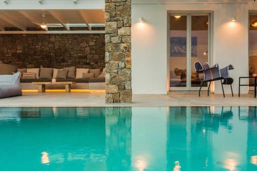 The Mykonist Executive Villa Elia Beach