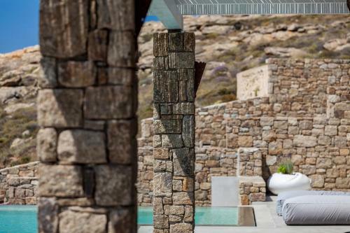 The Mykonist Executive Villa Elia Beach