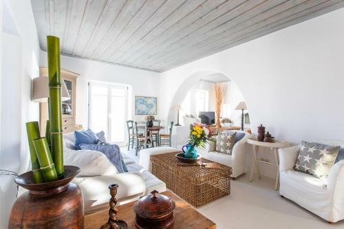Villa Esperance By Rocks Estates