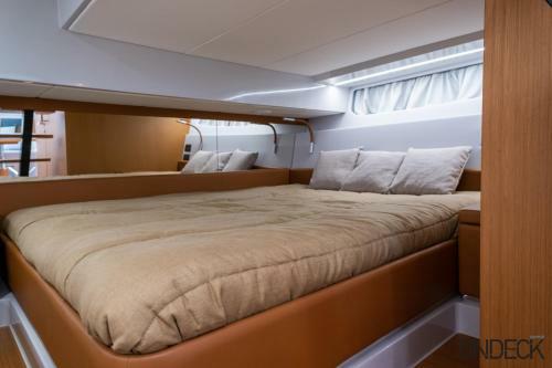 Yaloou Exclusive Yachting & More Bluegame 42