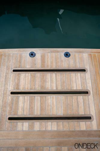 Yaloou Exclusive Yachting & More Bluegame 42
