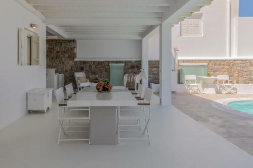 Rabbit Silver Villa Mykonos By Genesis Villas