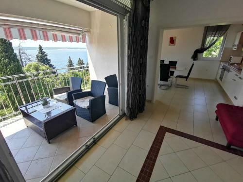 Apartment Villa Sara Lux 6 Pax