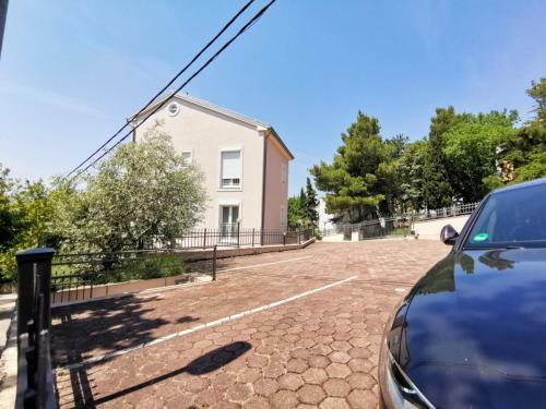 Apartment Villa Sara 41 Pax