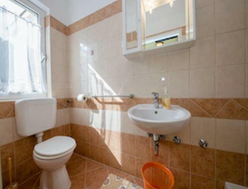 Hostal Apartments & Rooms Green Bay