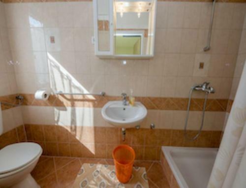 Hostal Apartments & Rooms Green Bay