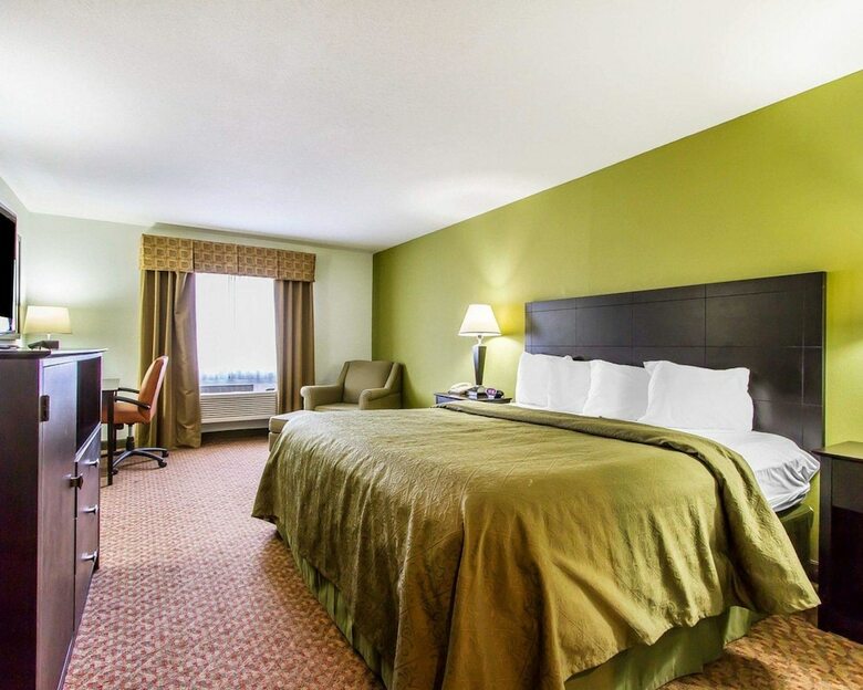 Hotel Quality Inn Pontiac