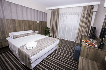 Ergin Hotel