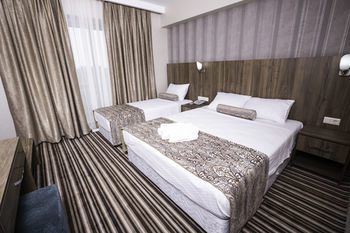 Ergin Hotel