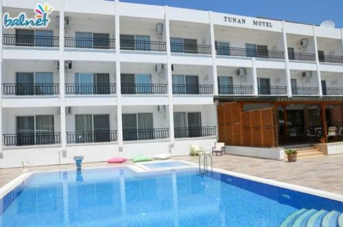 Hotel Tunan Motel