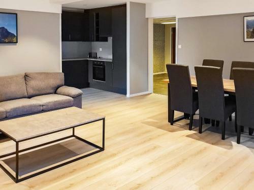 Apartment Svelgen