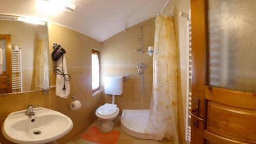 Hostal Pensiunea Angela