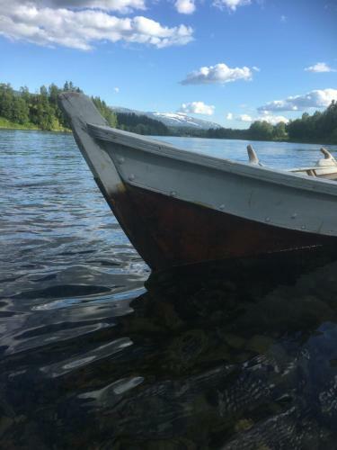 Bakarstuo, Utp� Neset