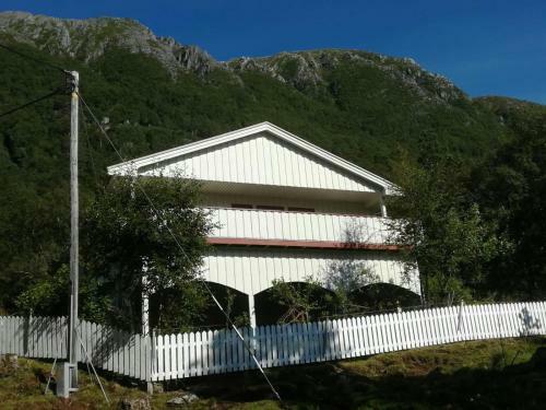 Landlig Hus P� Kysten