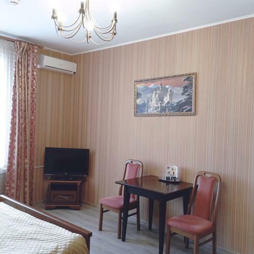Hotel ? ????