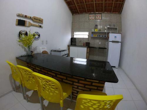 Casa Linda Com 2 Quartos, Ar E Piscina