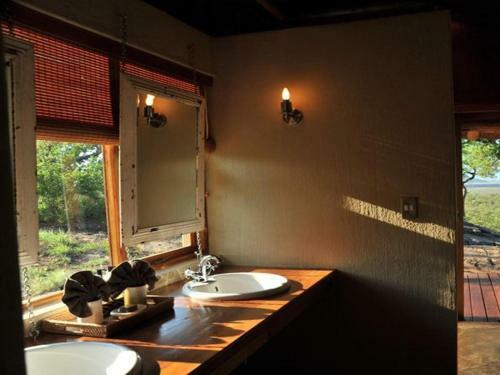 Buffalo Ridge Safari Lodge