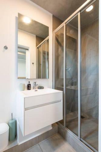 Coral Point Executive 3 Bedroom Apartment