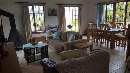 Swallowfield Cottage