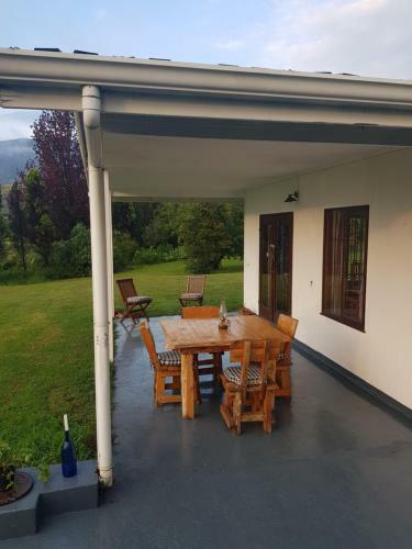 Swallowfield Cottage