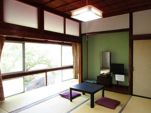 Hotel Yamaga Onsen Asahiya Ryokan