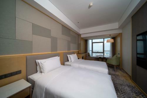 Hotel Holiday Inn Qinhuangdao Haigang