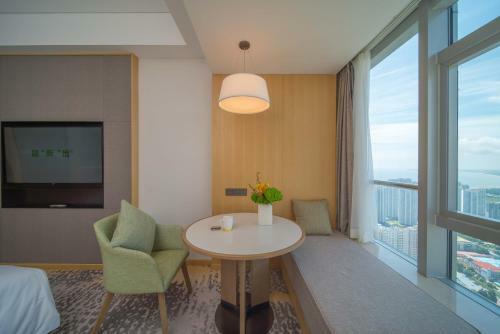 Hotel Holiday Inn Qinhuangdao Haigang
