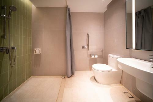 Hotel Holiday Inn Qinhuangdao Haigang