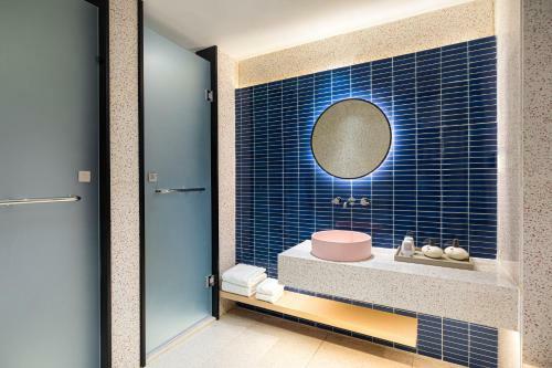 Quzhou Yue Hotel